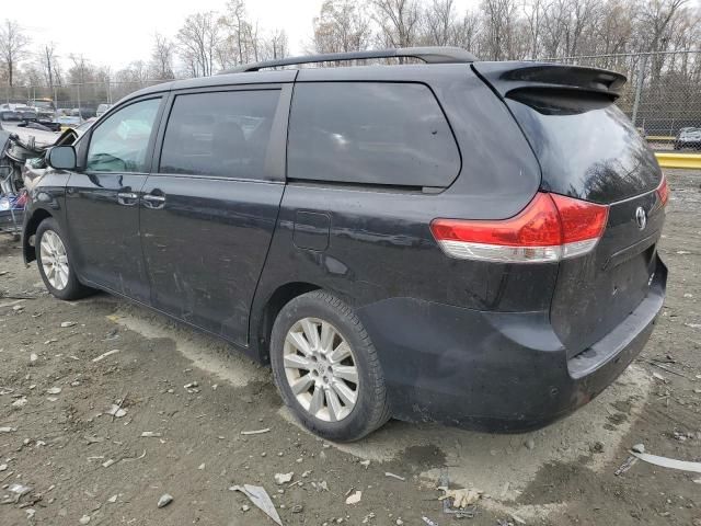 2013 Toyota Sienna XLE