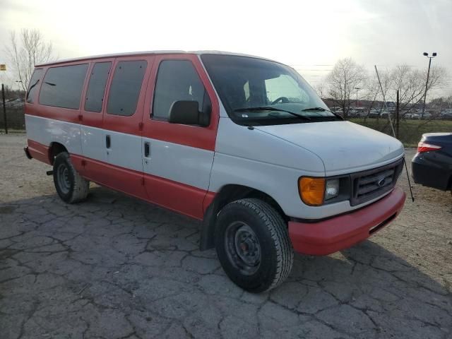 2002 Ford Econoline E350 Super Duty Wagon