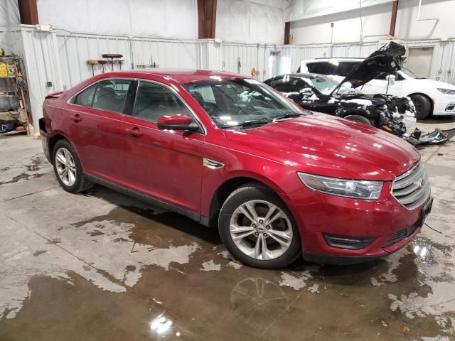 2015 Ford Taurus SEL