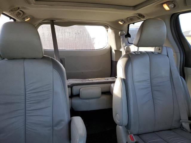 2011 Toyota Sienna XLE