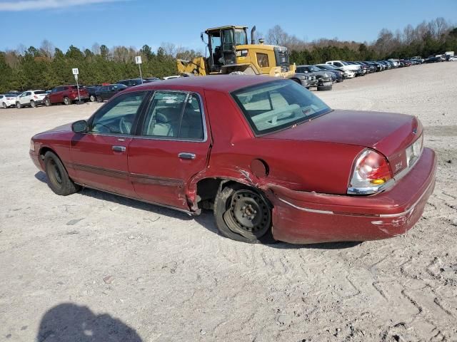 2001 Ford Crown Victoria