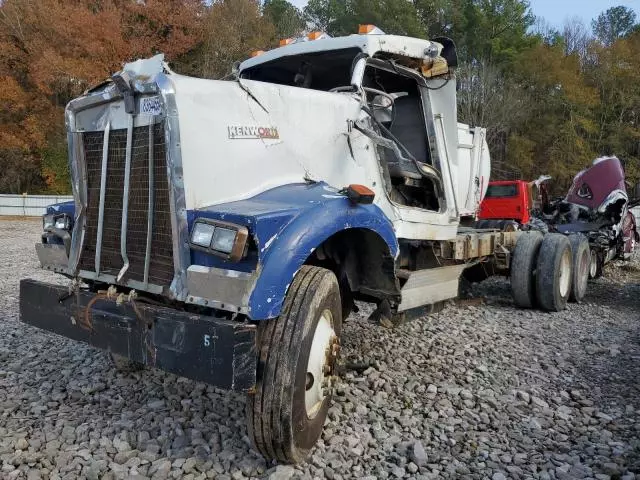 1984 Kenworth Construction W900