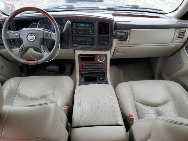 2005 Cadillac Escalade Luxury