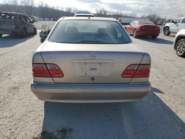 2000 Mercedes-Benz E 320