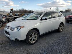 Lotes con ofertas a la venta en subasta: 2014 Mitsubishi Outlander SE