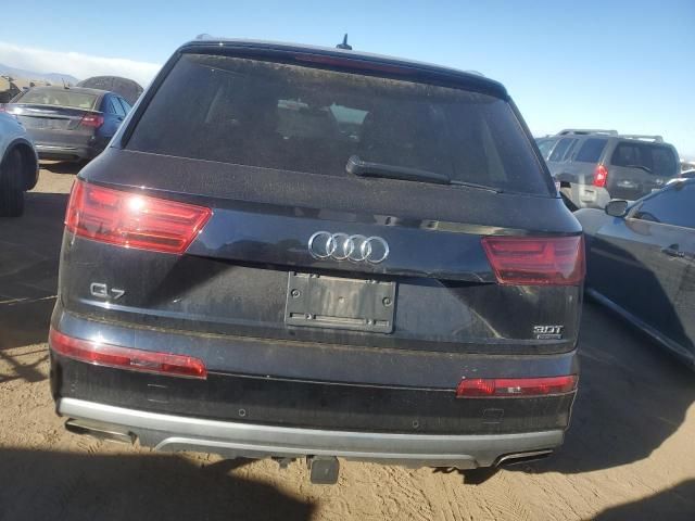 2018 Audi Q7 Premium Plus