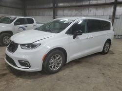 Vehiculos salvage en venta de Copart Des Moines, IA: 2024 Chrysler Pacifica Touring L