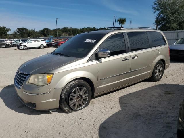 2008 Chrysler Town & Country Limited