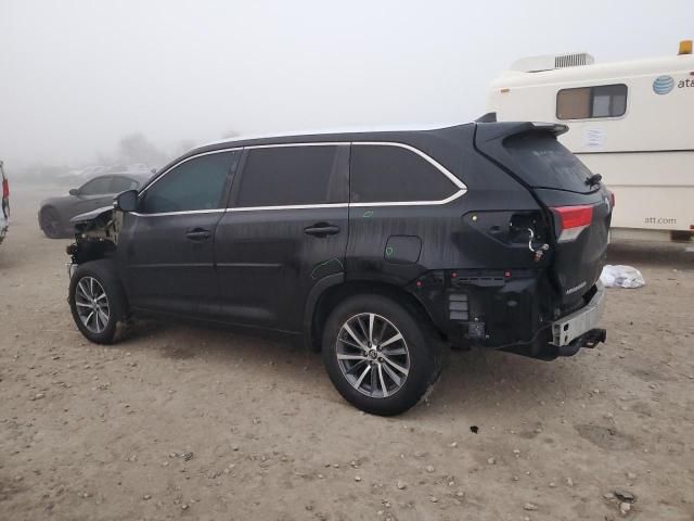 2018 Toyota Highlander SE