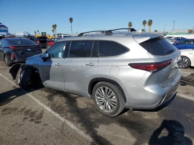 2022 Toyota Highlander Platinum