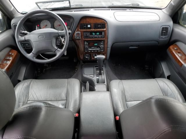 2000 Infiniti QX4