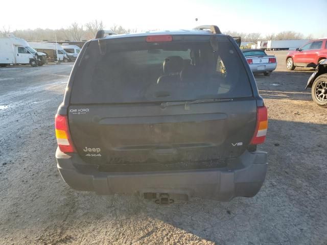 2004 Jeep Grand Cherokee Laredo