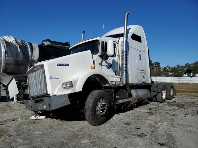 2007 Kenworth Construction T800