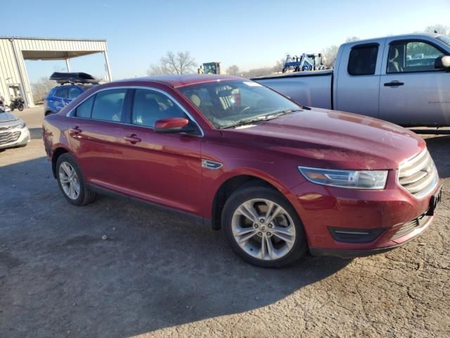 2018 Ford Taurus SEL