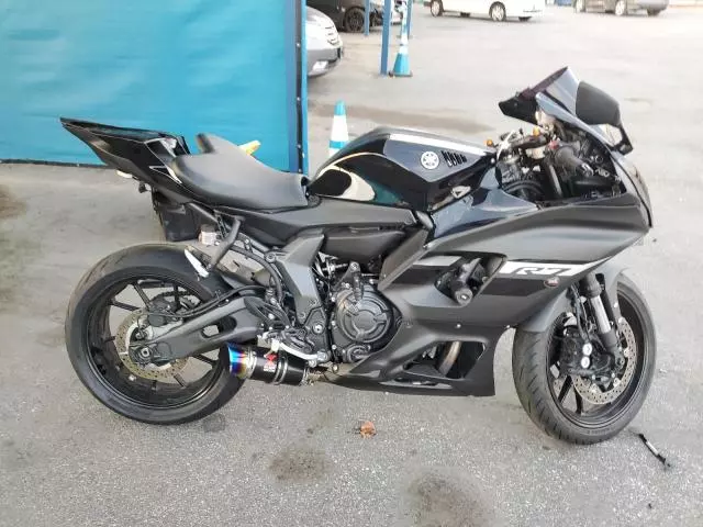 2024 Yamaha YZFR7