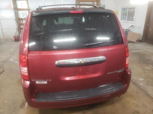 2010 Chrysler Town & Country Touring