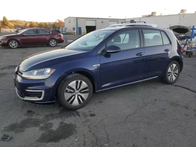 2019 Volkswagen E-GOLF SE