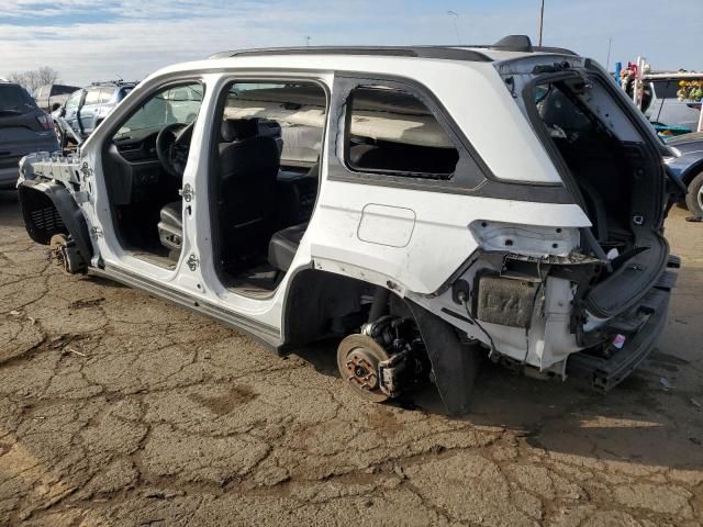 2022 Jeep Grand Cherokee Laredo