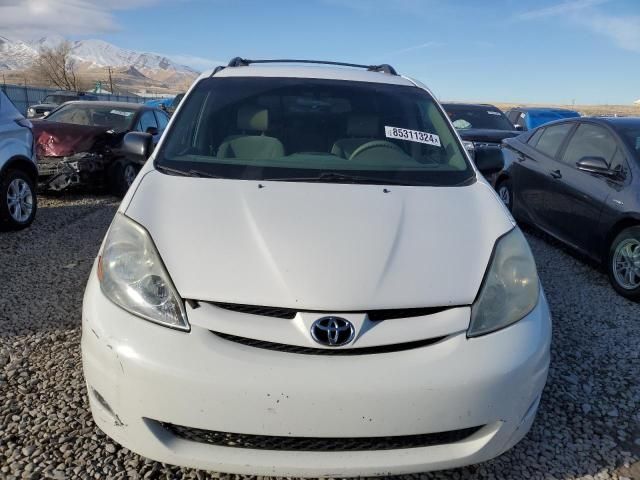 2008 Toyota Sienna CE