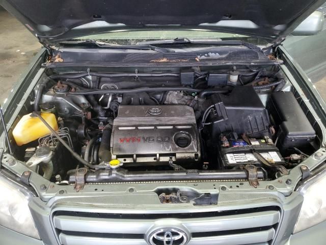 2004 Toyota Highlander