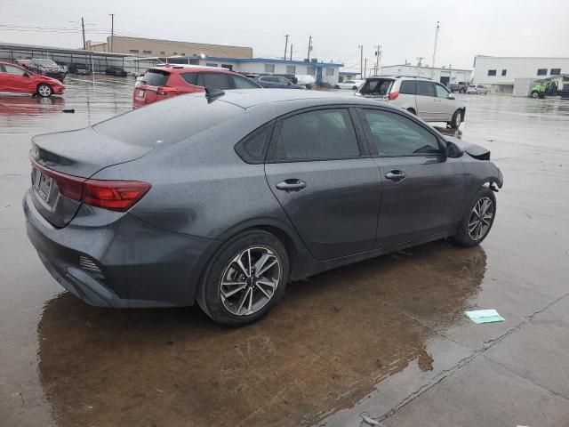 2022 KIA Forte FE