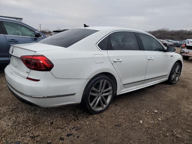 2017 Volkswagen Passat R-Line