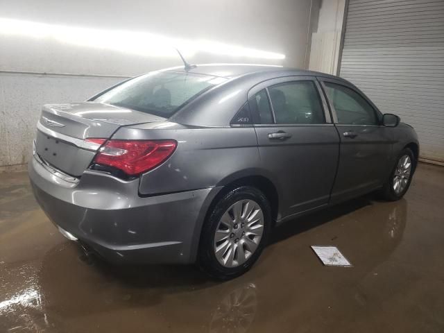 2013 Chrysler 200 LX