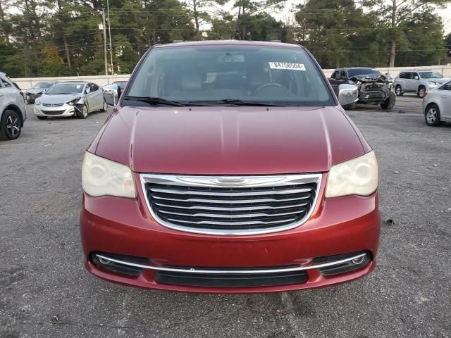 2013 Chrysler Town & Country Limited