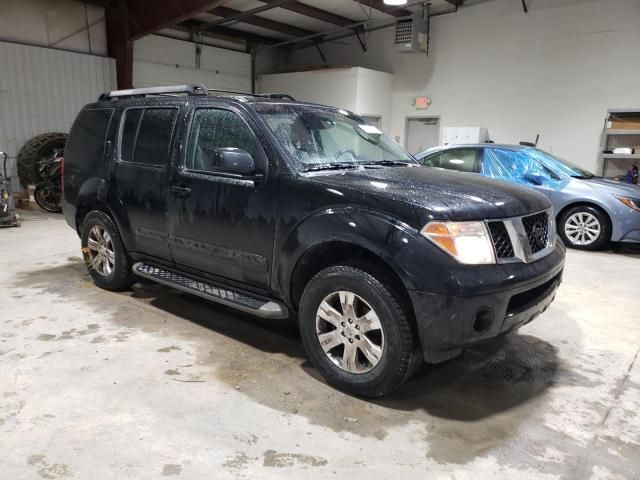 2007 Nissan Pathfinder LE