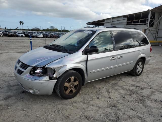 2005 Dodge Grand Caravan SXT