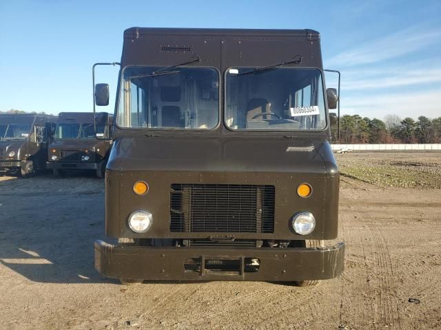 2009 Freightliner Chassis M Line WALK-IN Van