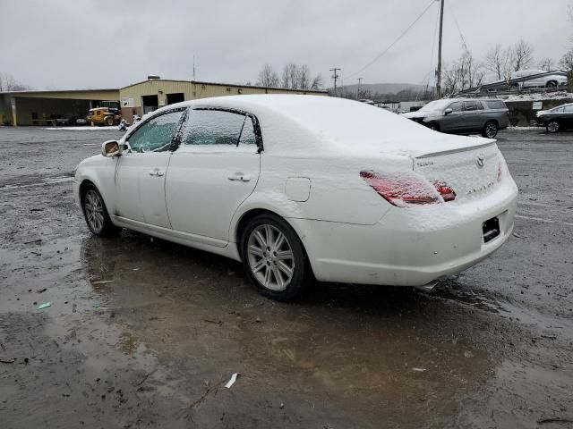 2005 Toyota Avalon XL