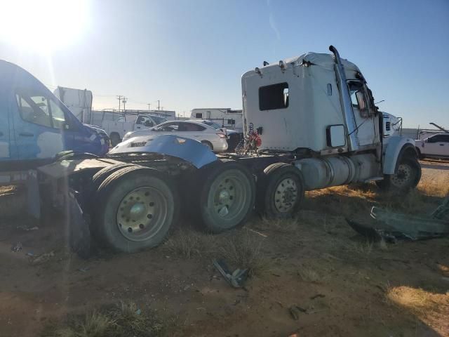 2021 Freightliner 122SD