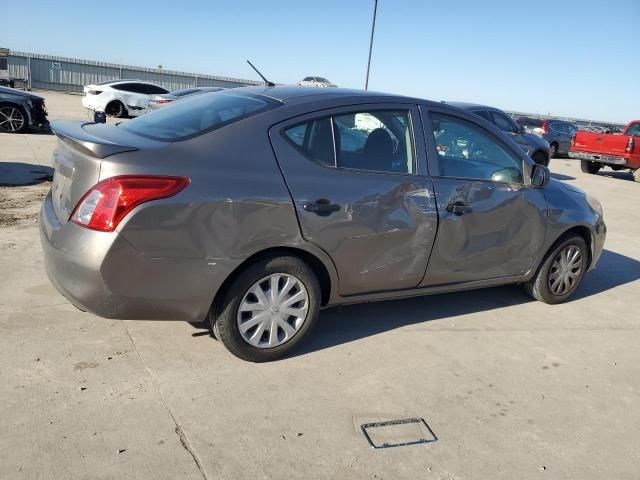 2014 Nissan Versa S