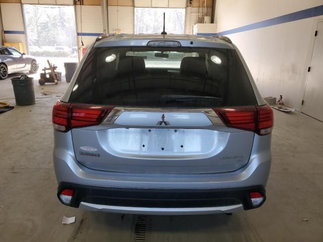 2016 Mitsubishi Outlander SE