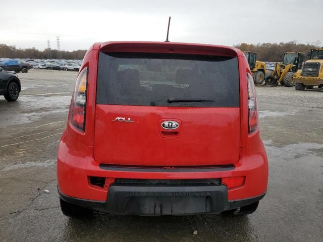 2011 KIA Soul +