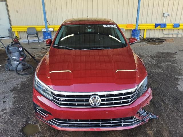 2019 Volkswagen Passat SE R-Line