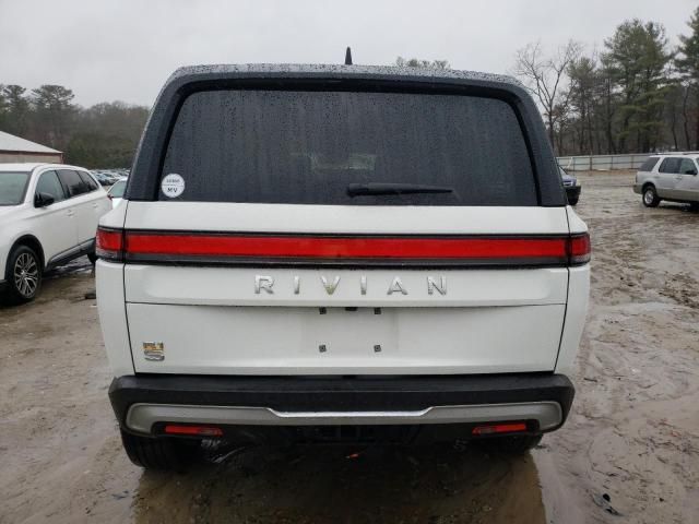 2023 Rivian R1S Adventure