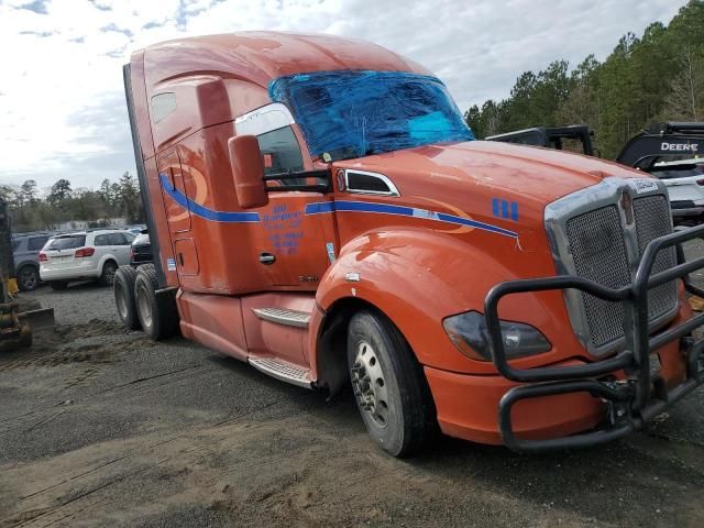 2015 Kenworth Construction T680