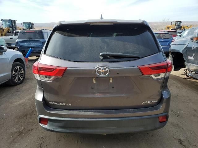 2019 Toyota Highlander SE