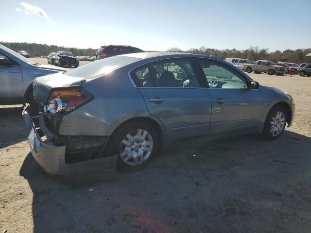 2010 Nissan Altima Base