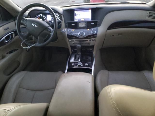 2013 Infiniti M37