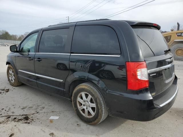 2013 Chrysler Town & Country Touring