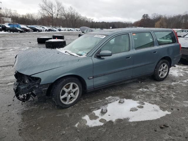 2004 Volvo V70