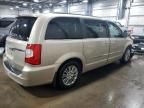 2014 Chrysler Town & Country Touring L