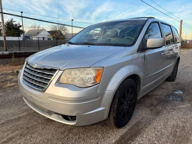 2009 Chrysler Town & Country Touring