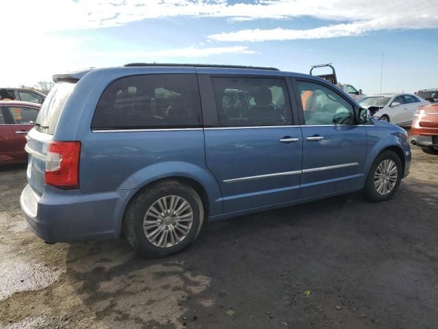 2012 Chrysler Town & Country Touring L