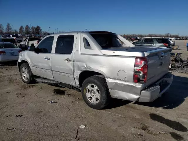 2011 Chevrolet Avalanche LTZ