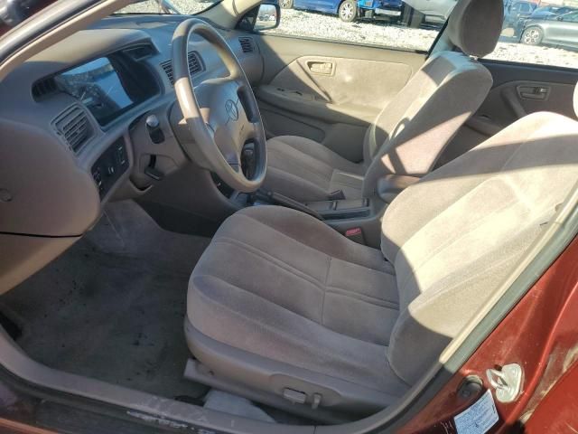 1999 Toyota Camry LE