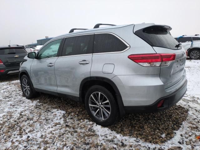 2019 Toyota Highlander SE